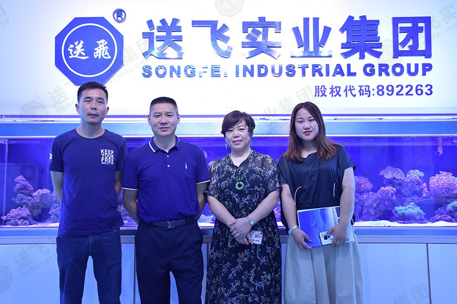 熱烈歡迎華希電力領(lǐng)導(dǎo)蒞臨我司考察！